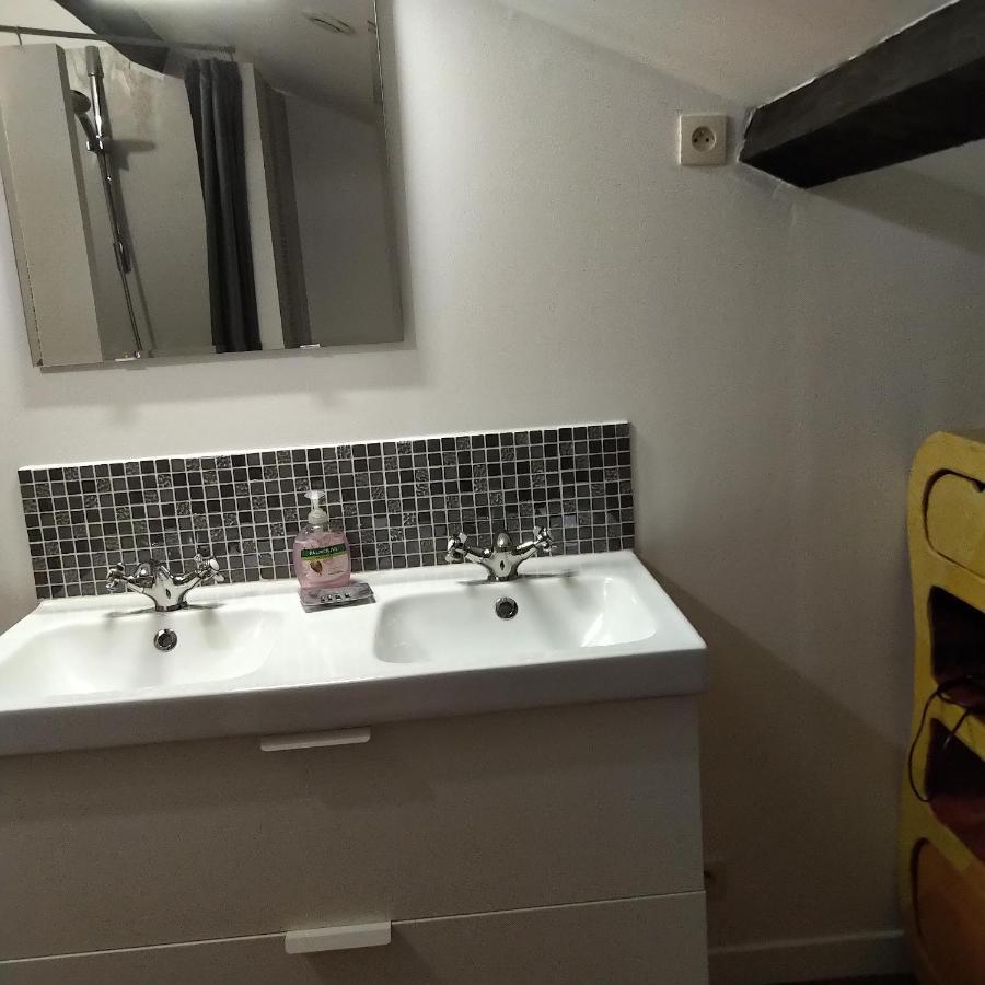 Espace Beleverte Bussiere 1 Tamaris Appartement Meuble De 2 Chambres ウラン エクステリア 写真